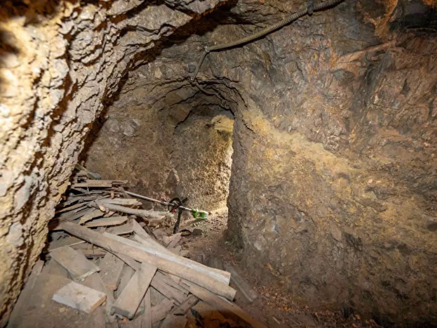 Immagine 63 di Appartamento in vendita  in Strada Provinciale 50 di Castanea delle Furie 29 a Messina