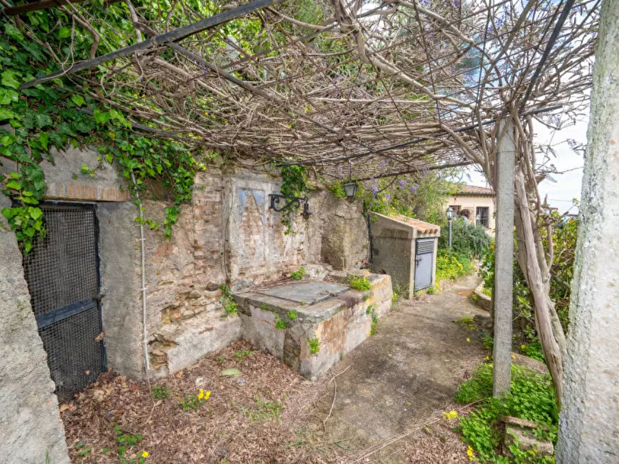 Immagine 66 di Appartamento in vendita  in Strada Provinciale 50 di Castanea delle Furie 29 a Messina