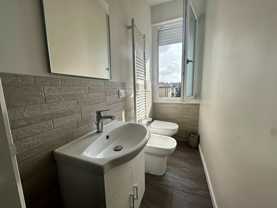 Immagine 15 di Camera in vendita  in Via Egidio Forcellini a Padova