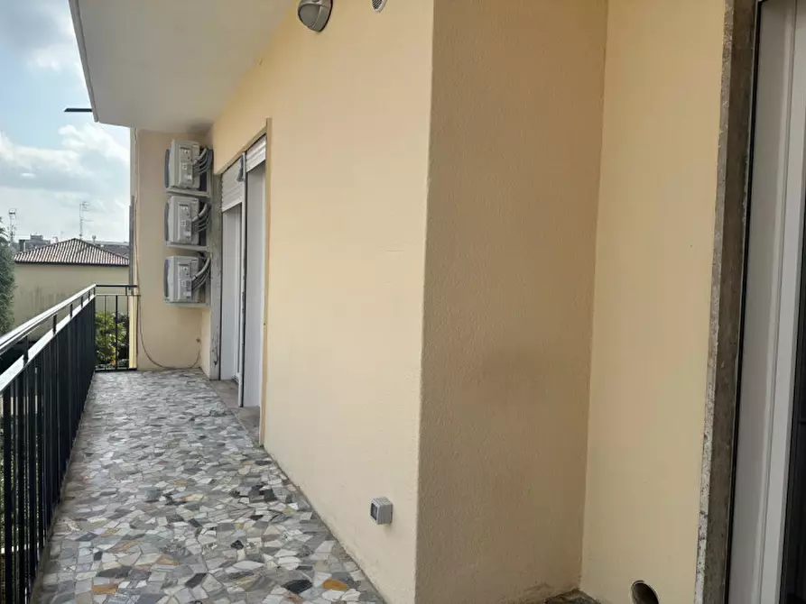 Immagine 29 di Camera in vendita  in Via Egidio Forcellini a Padova