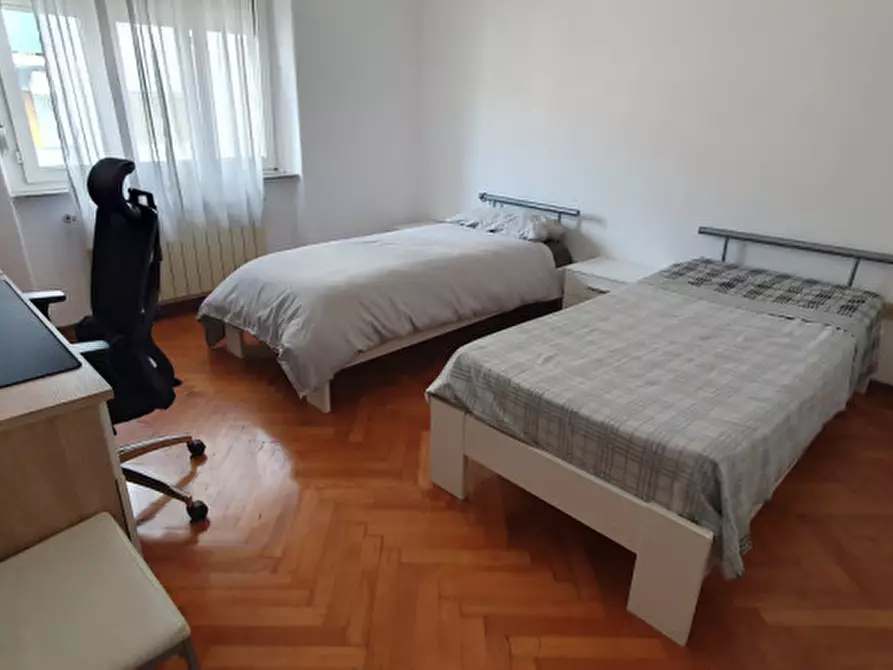 Immagine 1 di Appartamento in affitto  in Via dei Piccardi 59 a Trieste