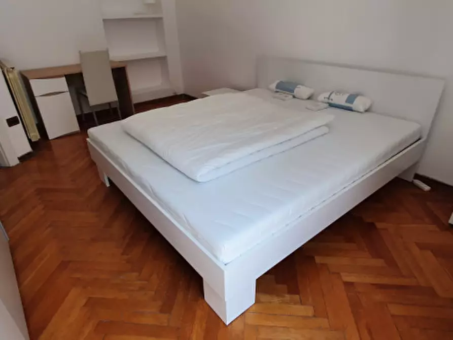 Immagine 3 di Appartamento in affitto  in Via dei Piccardi 59 a Trieste