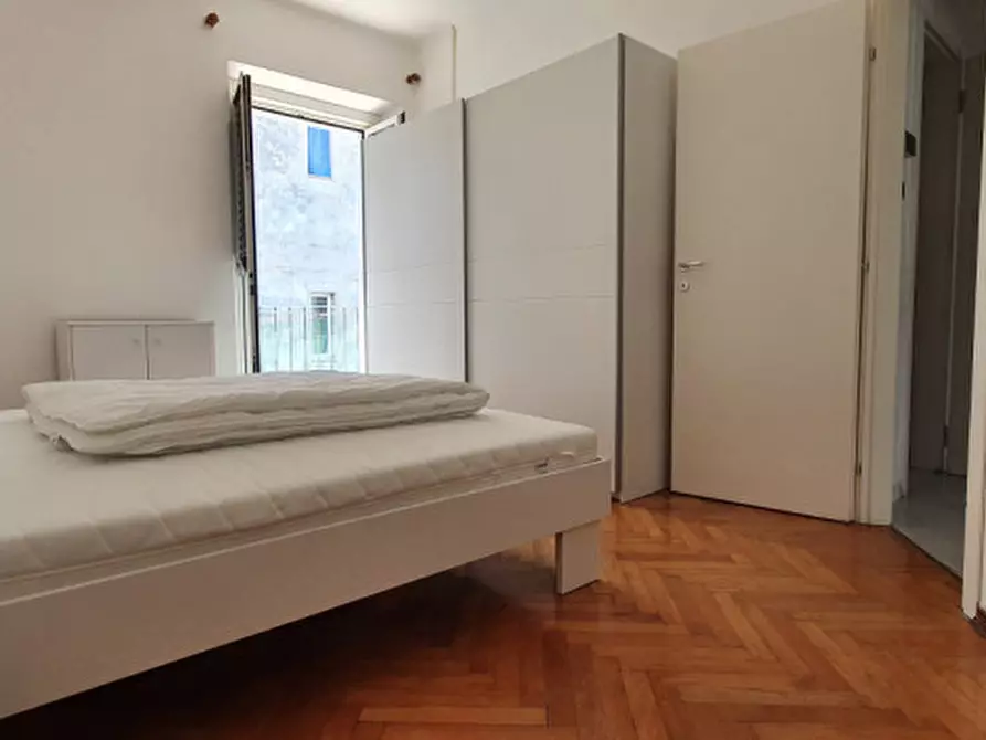 Immagine 4 di Appartamento in affitto  in Via dei Piccardi 59 a Trieste