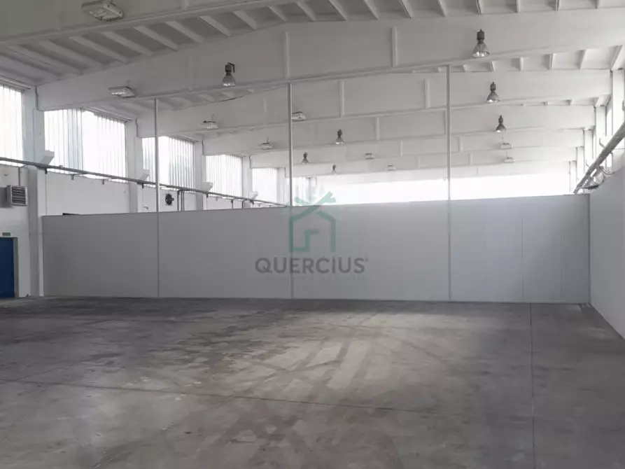 Immagine 4 di Capannone industriale in vendita  in Via Tolomeo a Verona