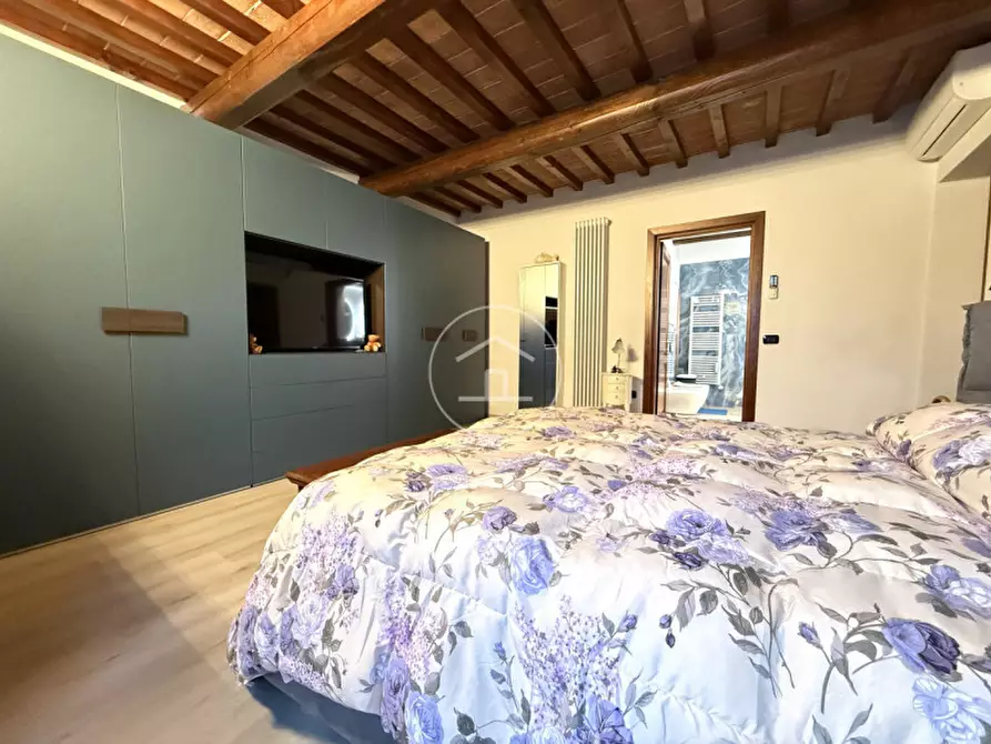 Immagine 10 di Appartamento in vendita  in Via di Limite 107 a Campi Bisenzio