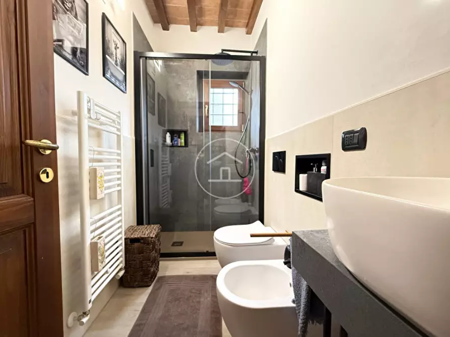 Immagine 15 di Appartamento in vendita  in Via di Limite 107 a Campi Bisenzio