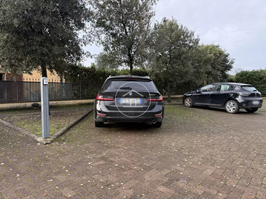 Immagine 25 di Appartamento in vendita  in Via di Limite 107 a Campi Bisenzio