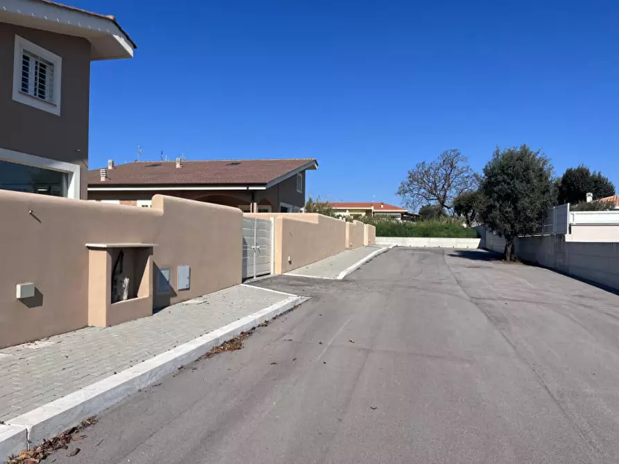 Immagine 7 di Casa bifamiliare in vendita  in via miglioramento a Anzio