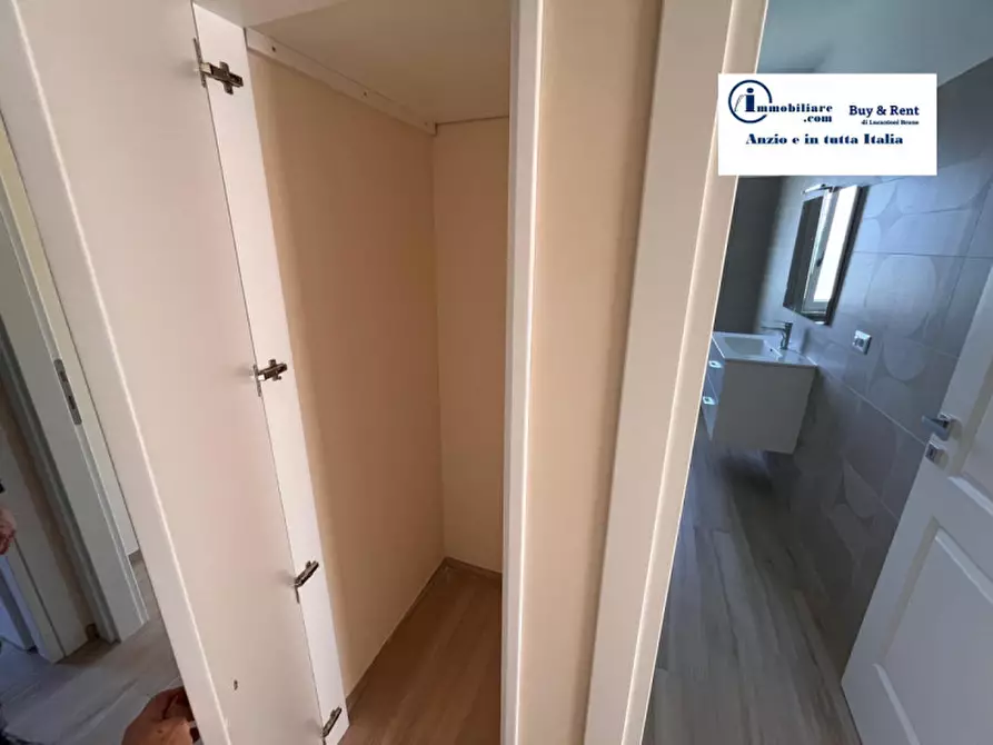 Immagine 28 di Casa bifamiliare in vendita  in via miglioramento a Anzio