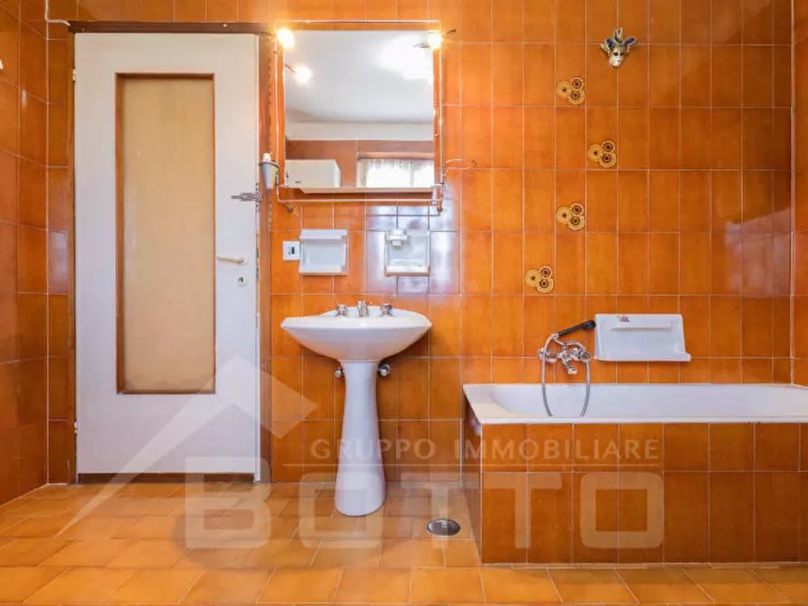 Immagine 24 di Casa indipendente in vendita  in via san antonio n 51 a Fontaneto D'agogna