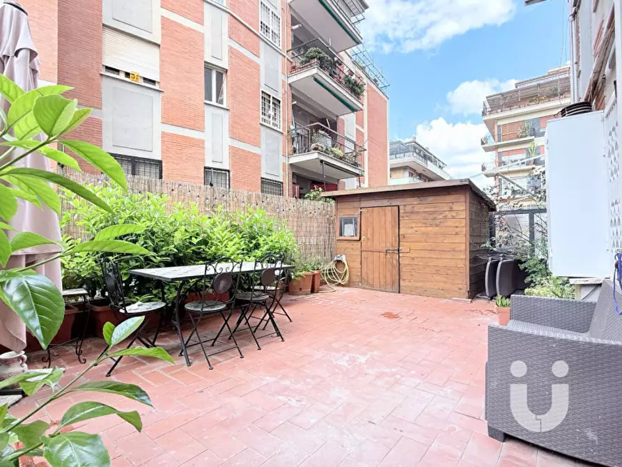 Immagine 12 di Appartamento in vendita  in Via Riccardo Bianchi a Roma