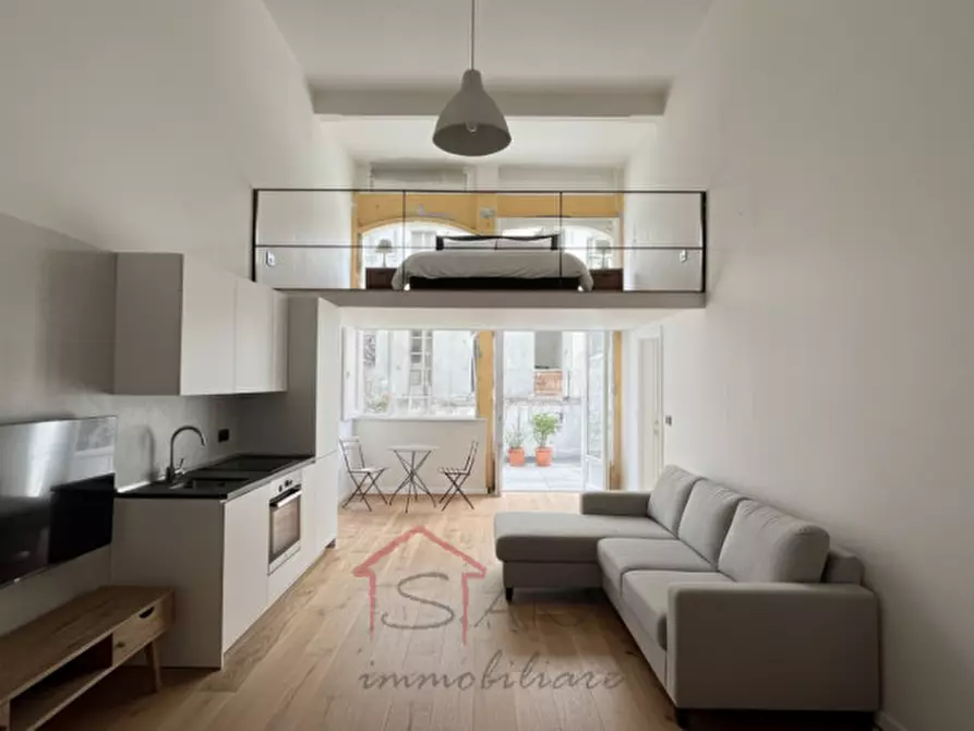 Immagine 1 di Appartamento in vendita  in Via del Santo a Padova