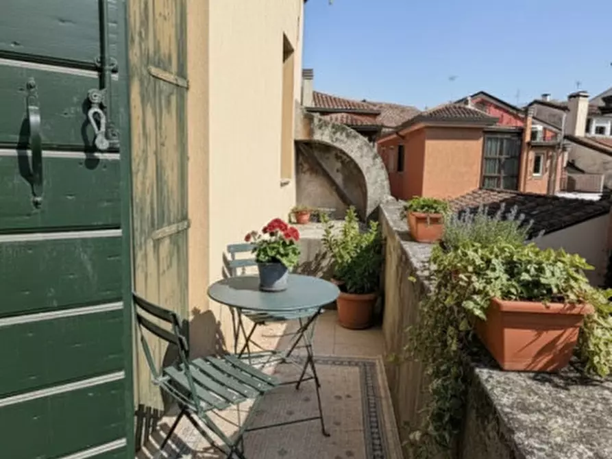 Immagine 5 di Appartamento in vendita  in Via del Santo a Padova