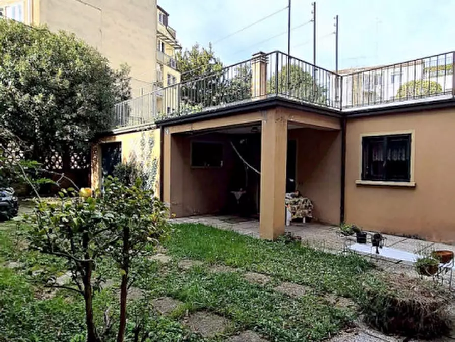 Immagine 8 di Casa bifamiliare in vendita  in VIA MORGAGNI a Padova