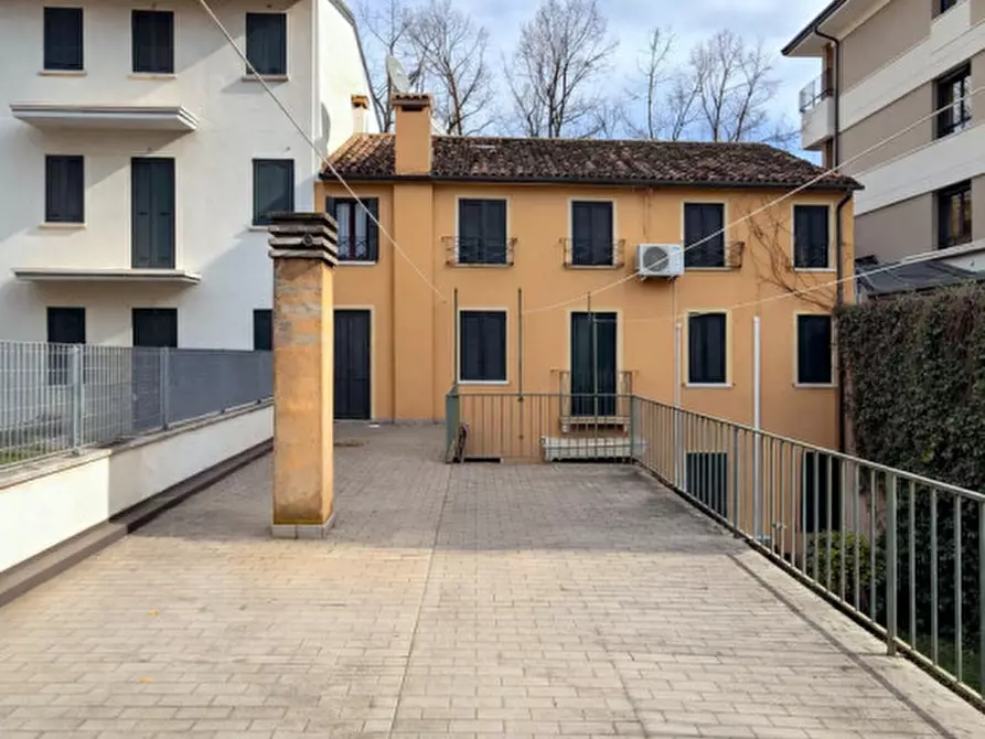 Immagine 9 di Casa bifamiliare in vendita  in VIA MORGAGNI a Padova