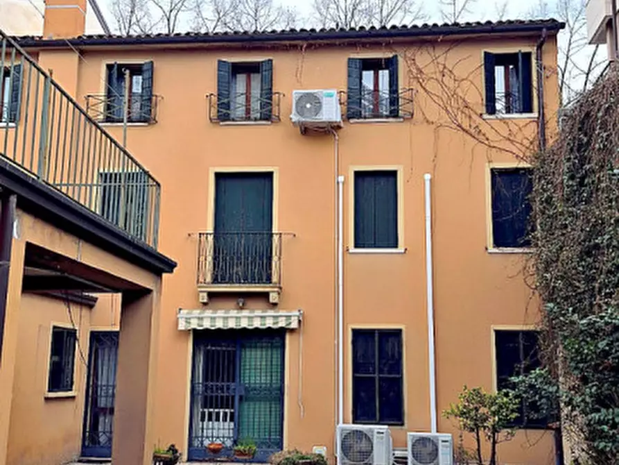 Immagine 10 di Casa bifamiliare in vendita  in VIA MORGAGNI a Padova