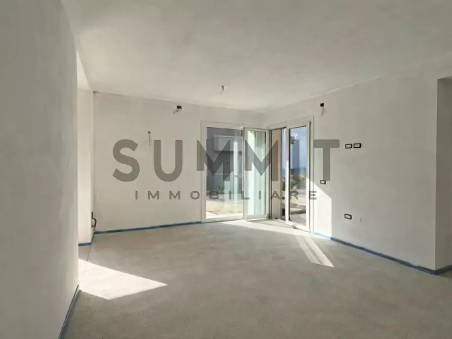 Immagine 5 di Villa in vendita  a Schio