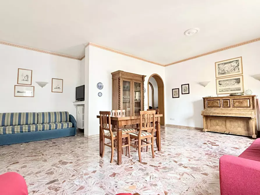 Immagine 6 di Appartamento in vendita  in Via Fregene a Roma