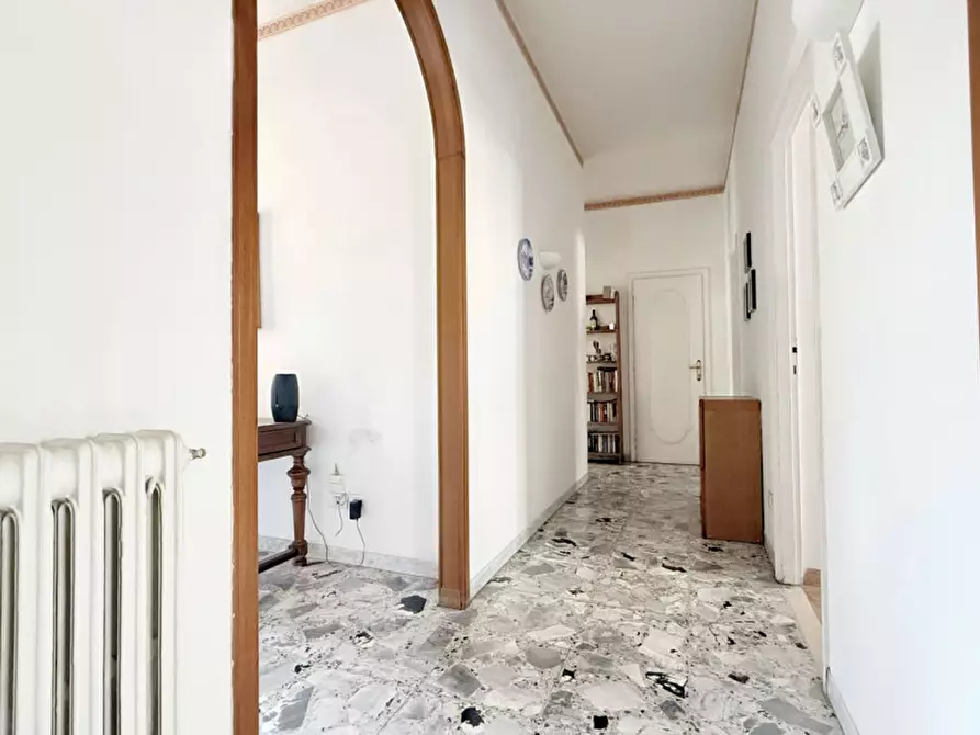 Immagine 8 di Appartamento in vendita  in Via Fregene a Roma