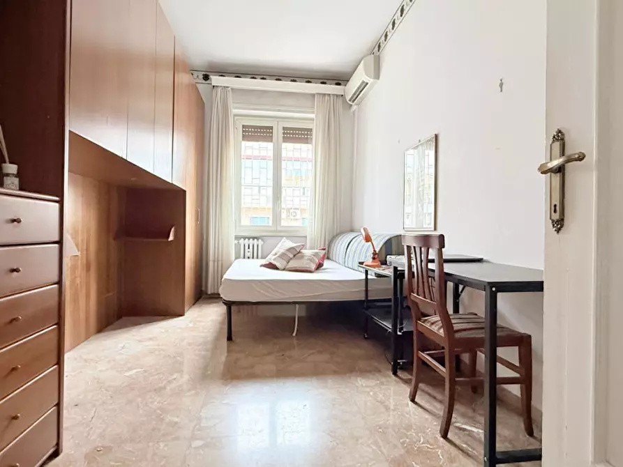 Immagine 10 di Appartamento in vendita  in Via Fregene a Roma