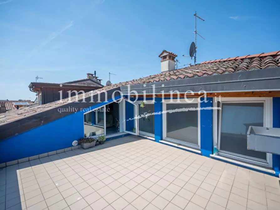 Immagine 1 di Appartamento in vendita  a Lazise