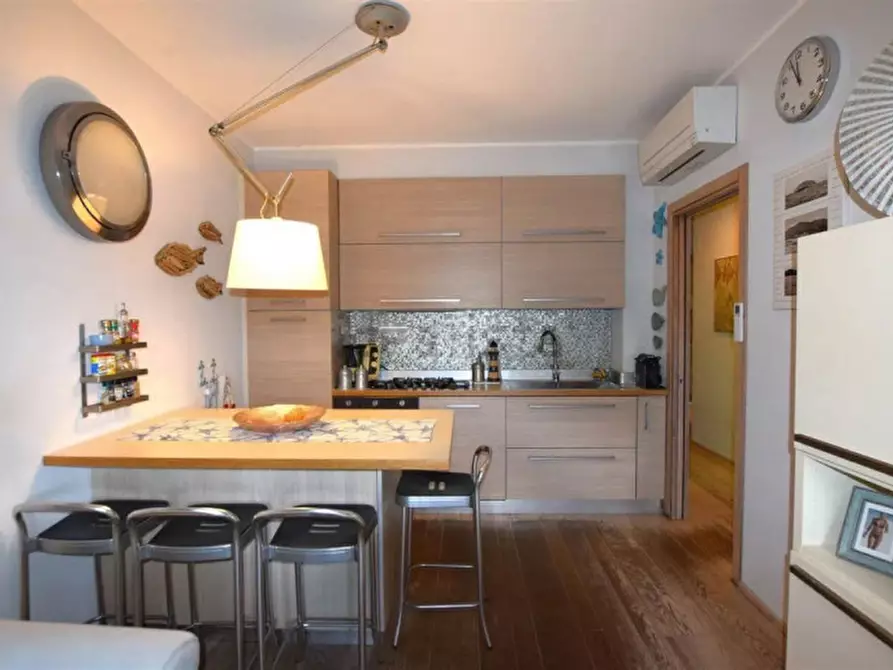 Immagine 7 di Appartamento in vendita  in Via delle Mimose a Marciana