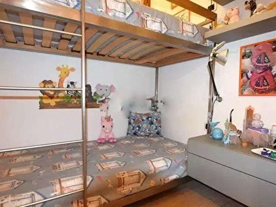 Immagine 14 di Appartamento in vendita  in Via delle Mimose a Marciana