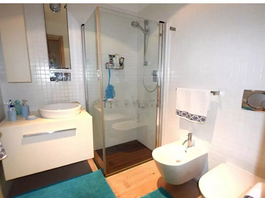 Immagine 17 di Appartamento in vendita  in Via delle Mimose a Marciana