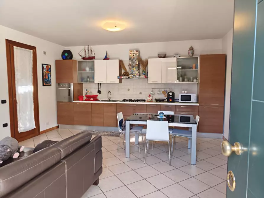 Immagine 10 di Villetta a schiera in vendita  in Via Risorgimento a Albignasego