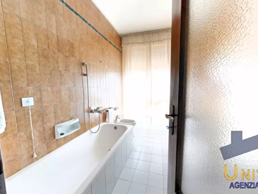 Immagine 19 di Appartamento in vendita  in via bonora a Camposampiero