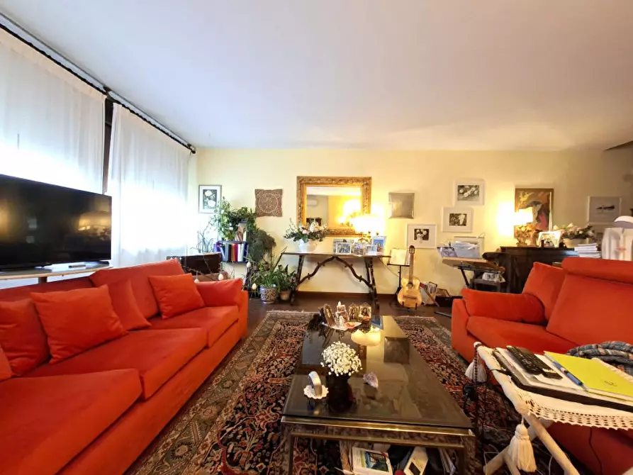 Immagine 4 di Casa bifamiliare in vendita  in Via Buora a Teolo