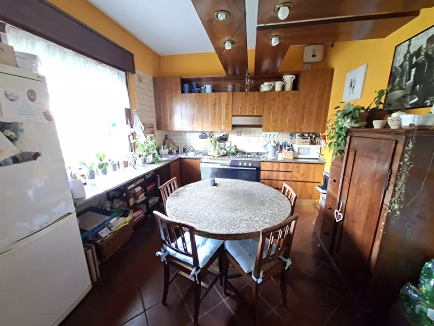 Immagine 7 di Casa bifamiliare in vendita  in Via Buora a Teolo
