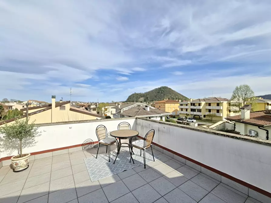 Immagine 21 di Casa bifamiliare in vendita  in Via Buora a Teolo