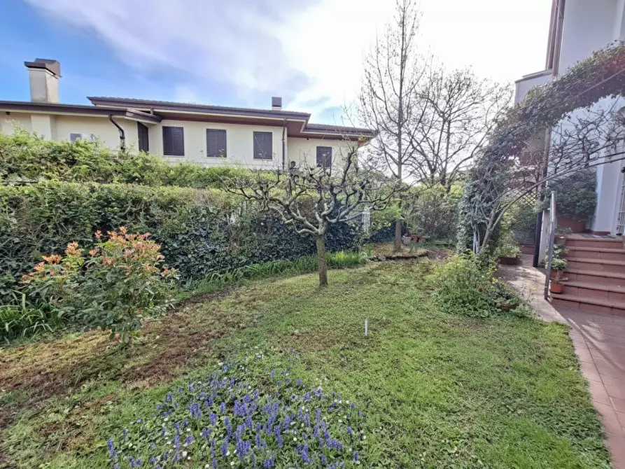 Immagine 22 di Casa bifamiliare in vendita  in Via Buora a Teolo