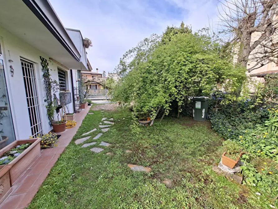 Immagine 23 di Casa bifamiliare in vendita  in Via Buora a Teolo