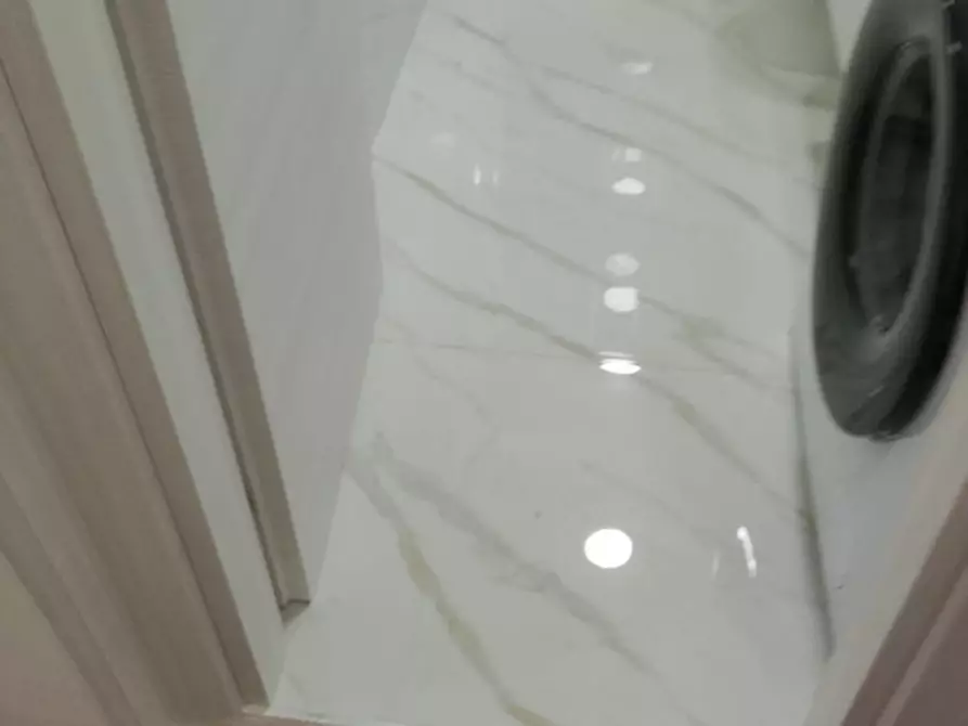 Immagine 25 di Appartamento in affitto  in largo donna regina 27 a Napoli