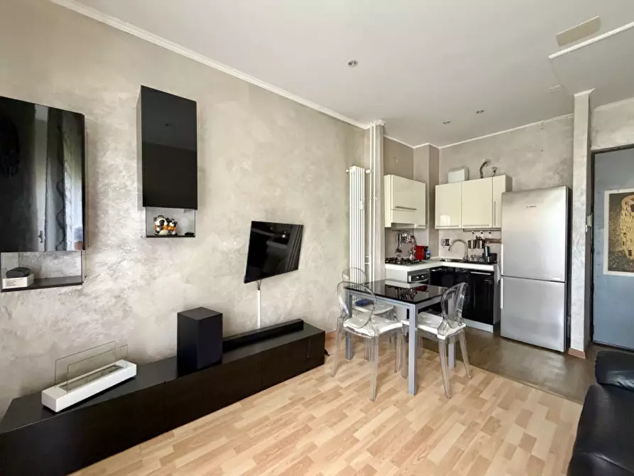 Immagine 2 di Appartamento in affitto  in Via Caramagna 14 a Torino