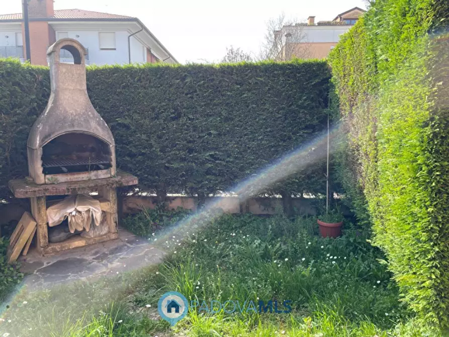 Immagine 13 di Appartamento in vendita  in Via San Daniele n. 2 a Albignasego