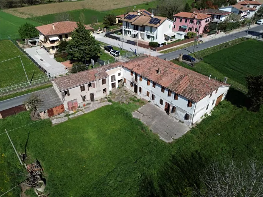 Immagine 1 di Casa indipendente in vendita  in Via Chiesa Prà a Este