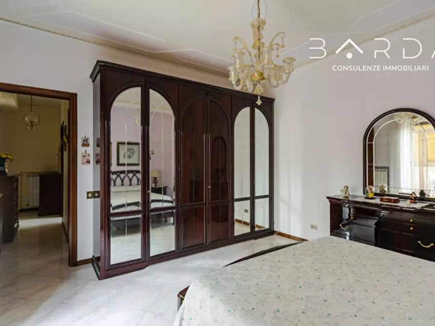 Immagine 8 di Appartamento in vendita  in Via Giovanni Pascoli a Gravina Di Catania