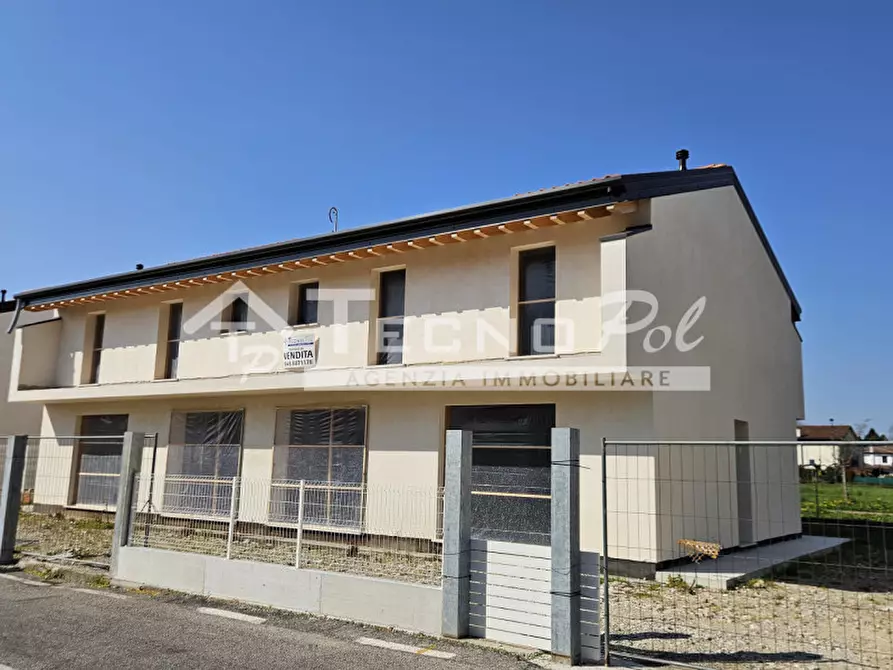 Immagine 2 di Casa bifamiliare in vendita  a Campodarsego