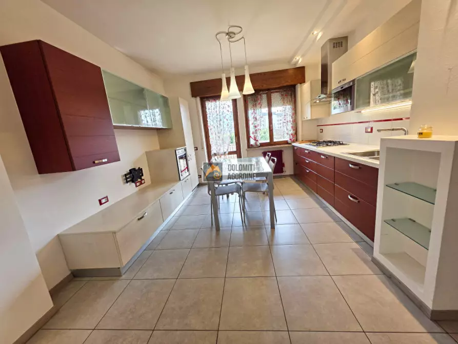 Immagine 2 di Appartamento in vendita  in Via Mondin, 43 a Belluno