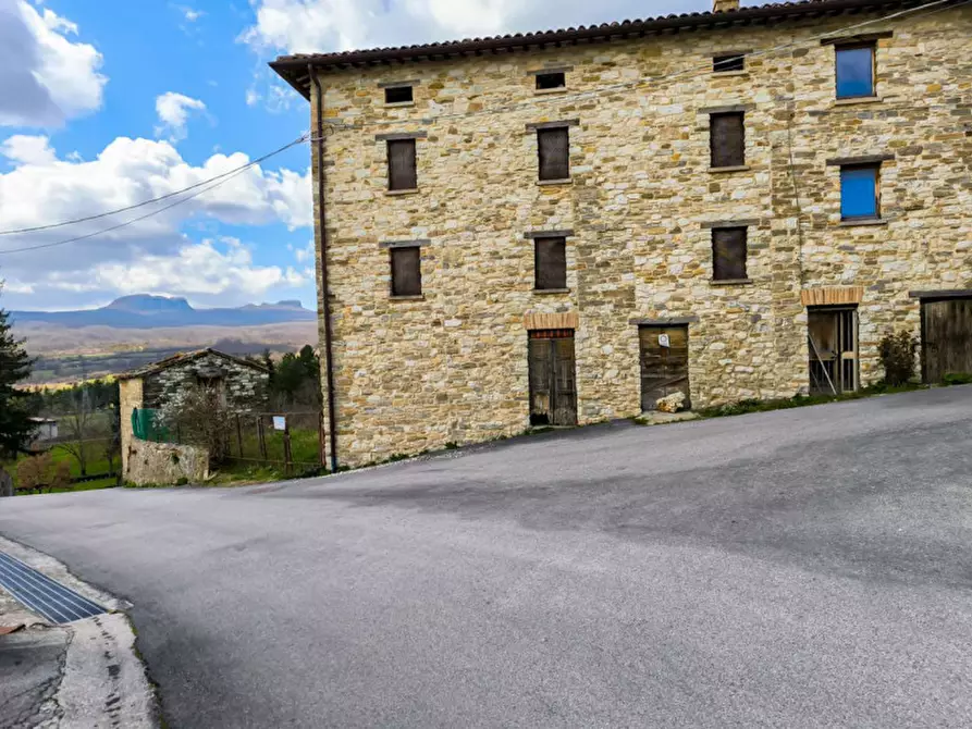 Immagine 12 di Casa indipendente in vendita  in Via San Pietro a Carpegna