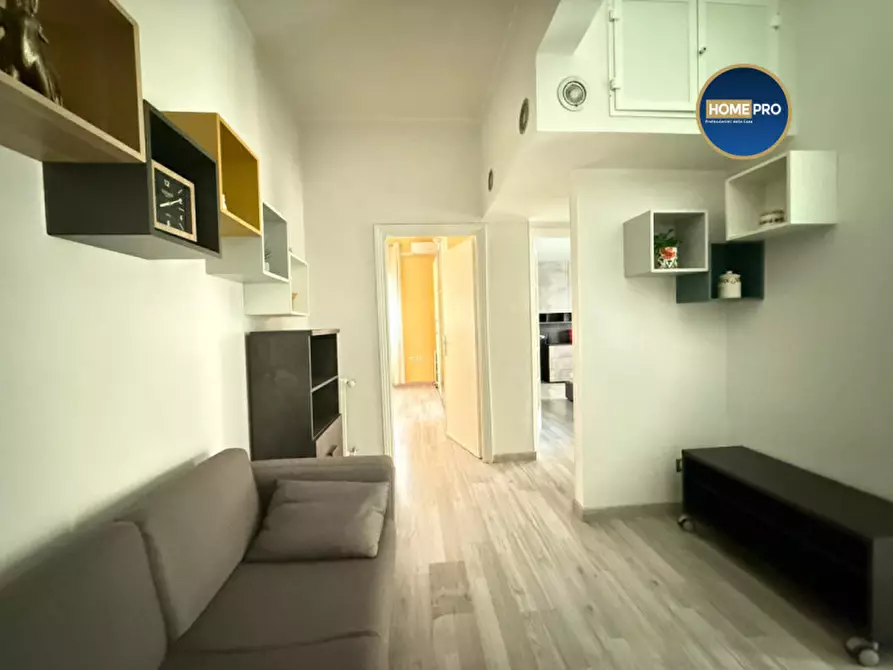 Immagine 1 di Appartamento in affitto  in Via delle Rose a Roma