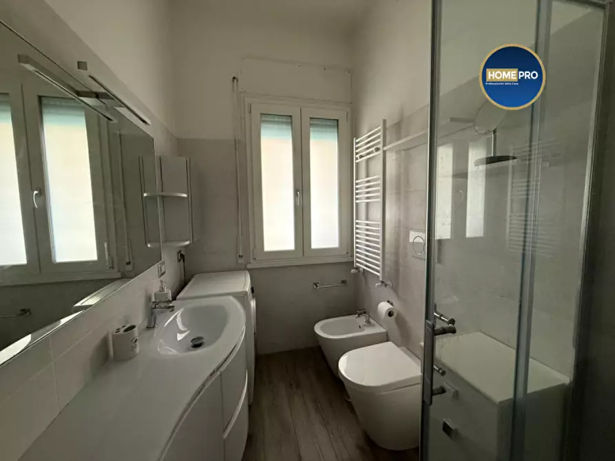 Immagine 11 di Appartamento in affitto  in Via delle Rose a Roma