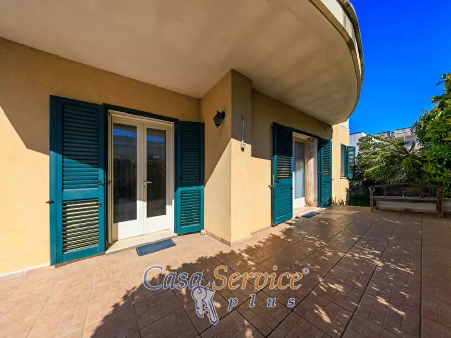 Immagine 1 di Villa in vendita  in Via Supersano a Casarano