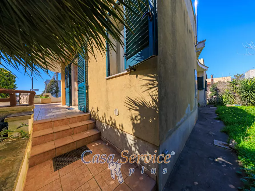 Immagine 2 di Villa in vendita  in Via Supersano a Casarano