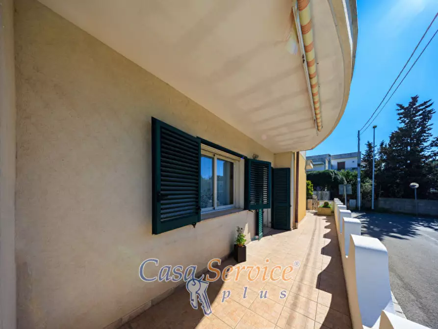 Immagine 14 di Villa in vendita  in Via Supersano a Casarano