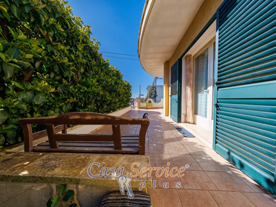 Immagine 20 di Villa in vendita  in Via Supersano a Casarano