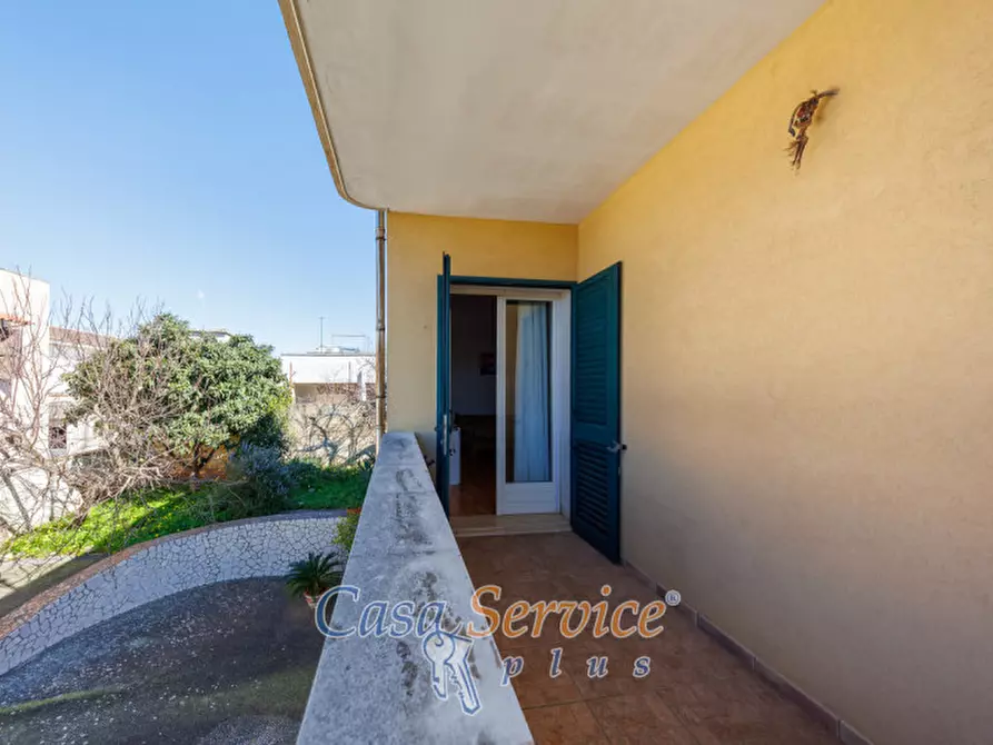 Immagine 45 di Villa in vendita  in Via Supersano a Casarano